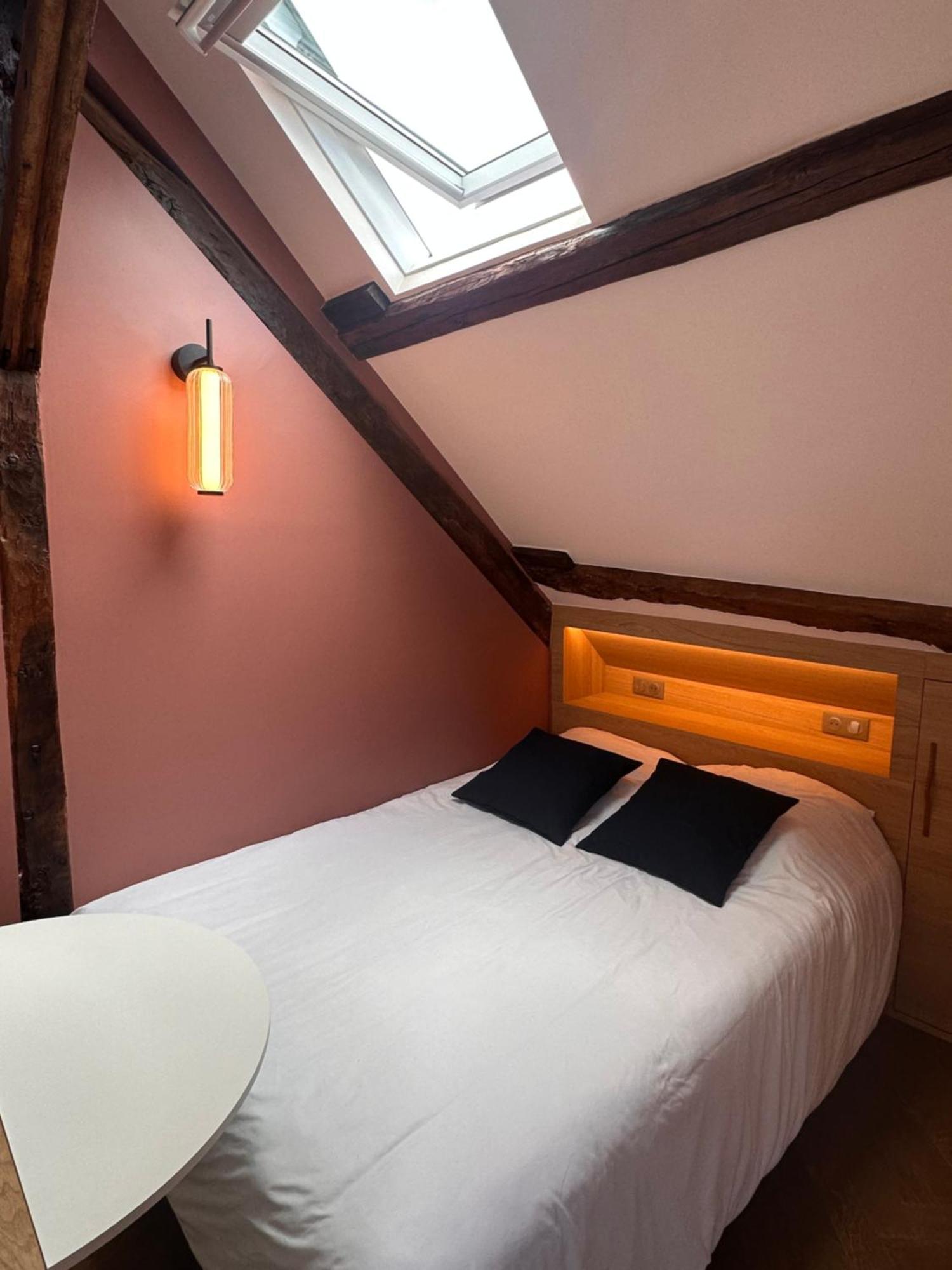 Nid D'Amour Sous Les Toits ! Honfleur Zewnętrze zdjęcie